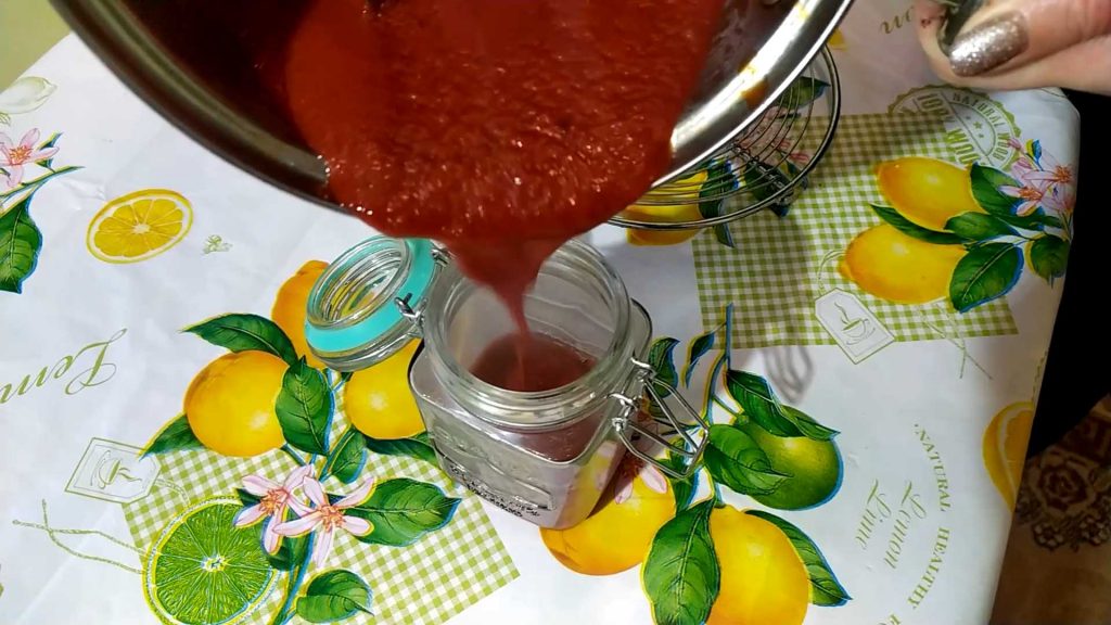 Рецепт низкоуглеводного кетчупа и майонеза.